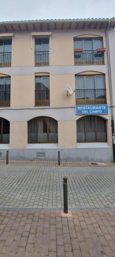 Hostal Del Campo Arevalo Bagian luar foto