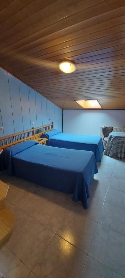 Hostal Del Campo Arevalo Bagian luar foto