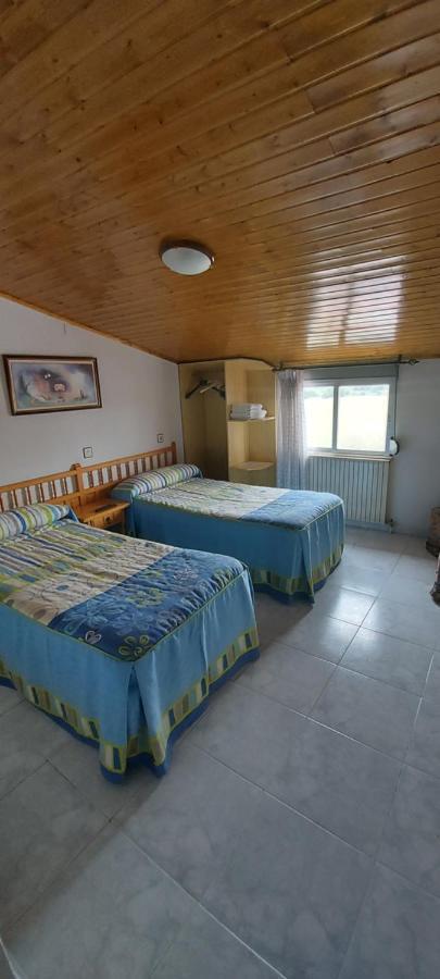 Hostal Del Campo Arevalo Bagian luar foto